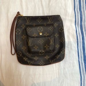 Louis Vuitton Wristlet
